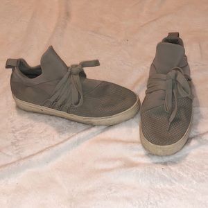 steve madden tennis shoes